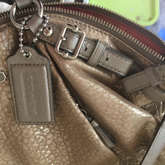 SOLD Coach vintage metallic Lidsey leather handbag, champagne - Picture 12 of 16